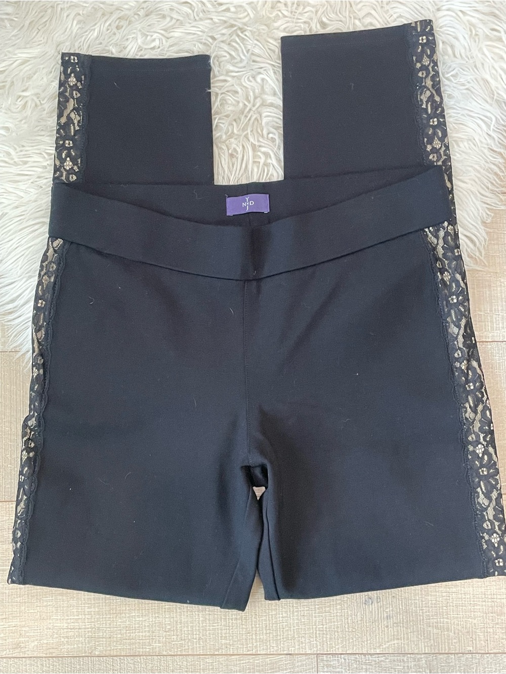 NYDJ Poppy Lift Tuck Legging w/Lace Tuxedo Inset Black (6)